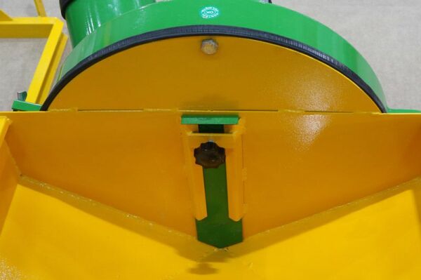 Elektriki Yem Kırma Makinası