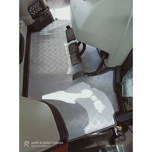 Massey Ferguson 6713 S DYNA6  Serisi Traktör Paspas