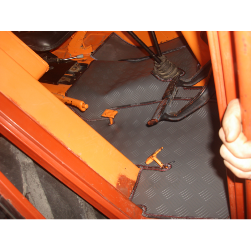 Tümosan 780  Model Traktör Paspas